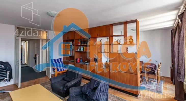 Četvorosoban stan | 4zida