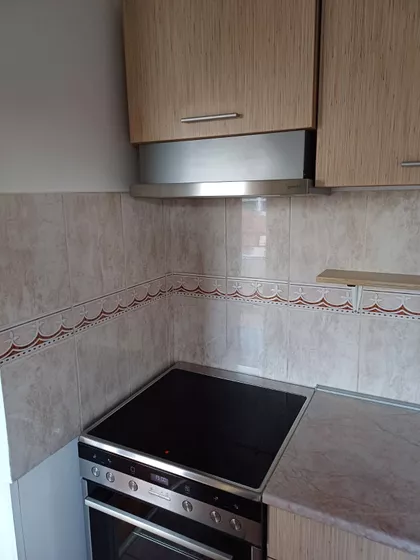 Tone Hadžića | 4zida.rs