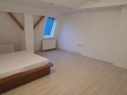 vatroslava lisinskog 26 | 4zida.rs