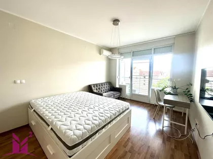 Bulevar Oslobođenja | 4zida.rs