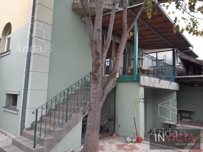 Kuća | 4zida