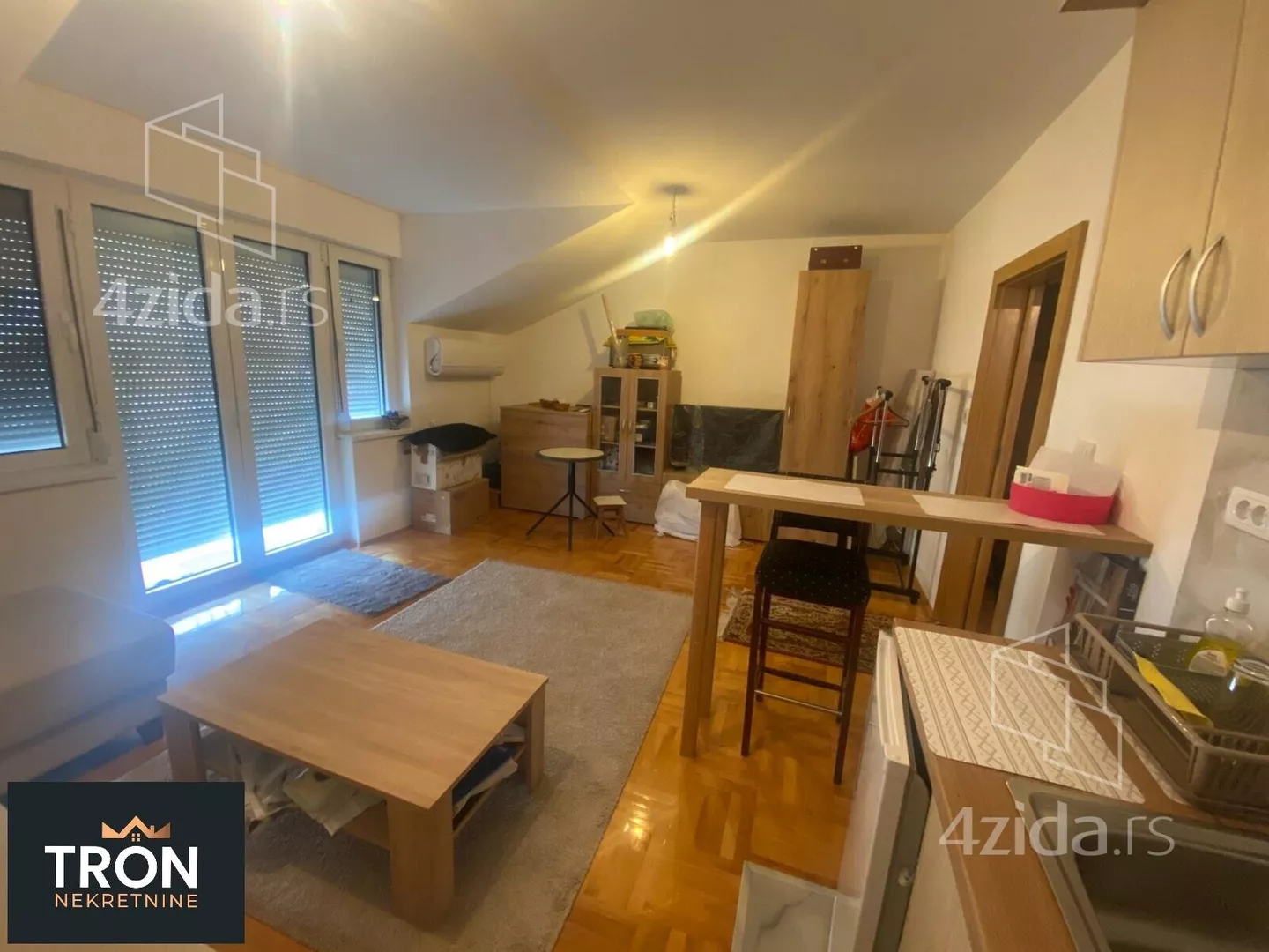 Garsonjera | 4zida