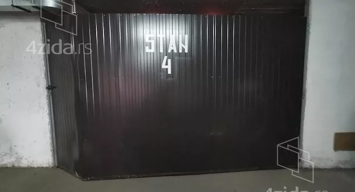 Troiposoban stan | 4zida