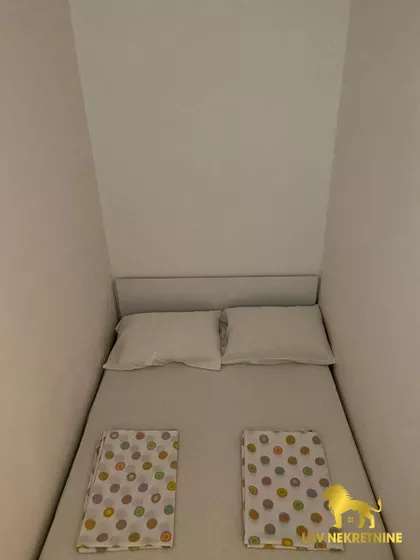 SVETOJOVANSKA | 4zida.rs