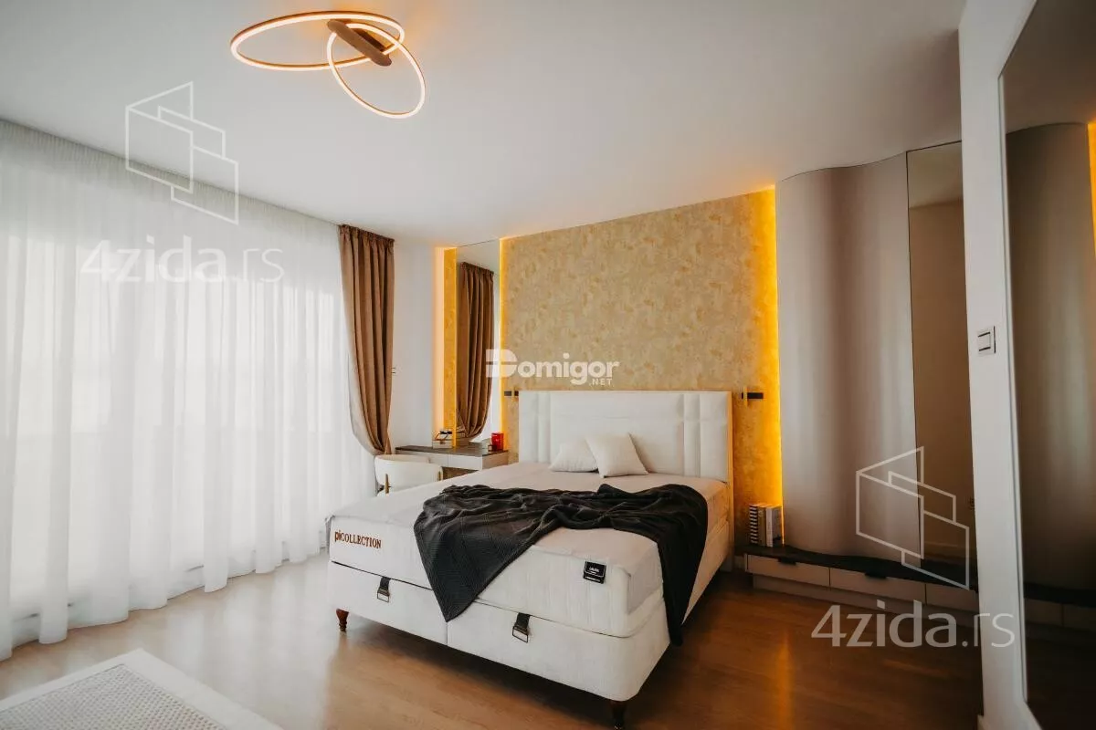 Petosoban stan | 4zida