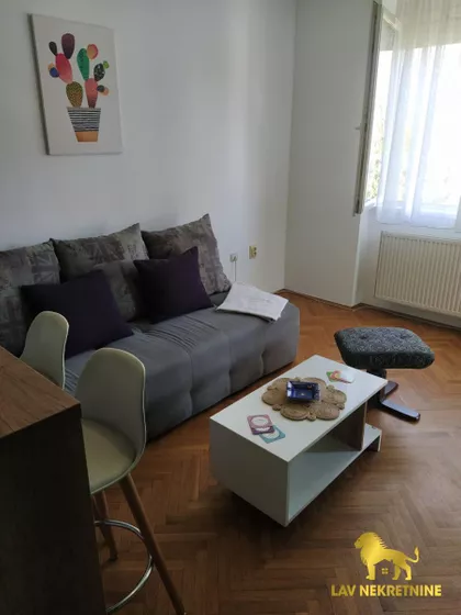 MIŠE DIMITRIJEVIĆA | 4zida.rs