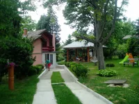 Irig, Okolne lokacije | 4zida.rs | 4zida.rs