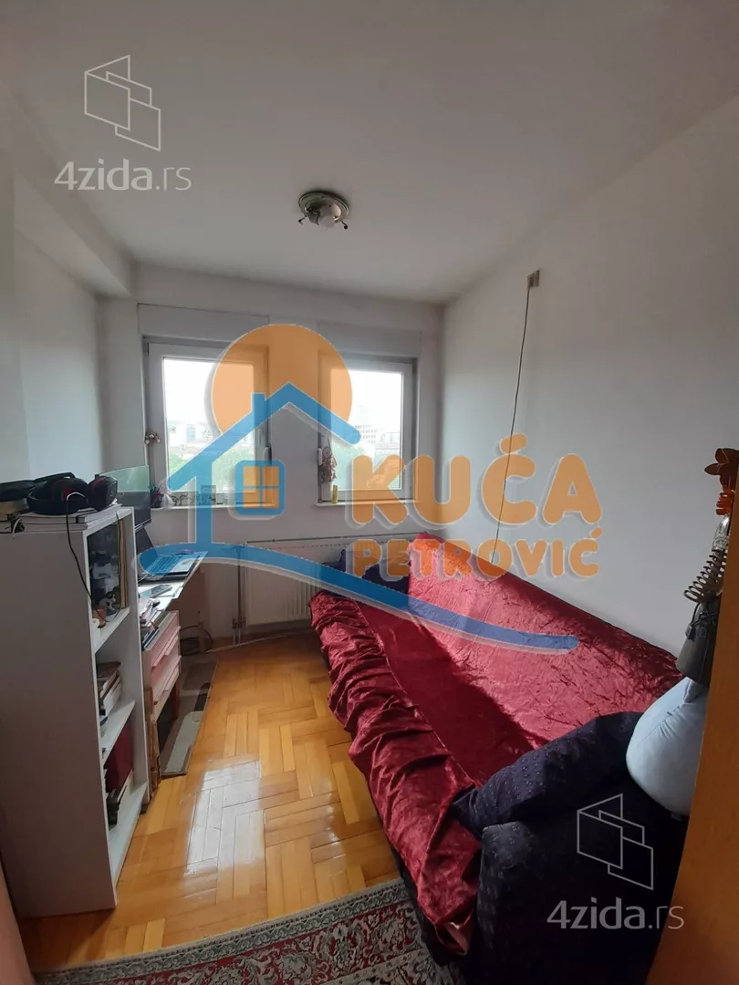 Garsonjera | 4zida