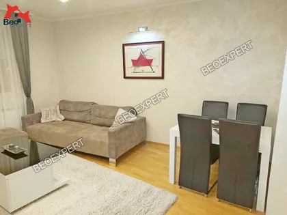 Žorža Klemansoa 17 | 4zida.rs