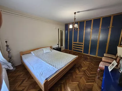 Mali Radanovac | 4zida.rs