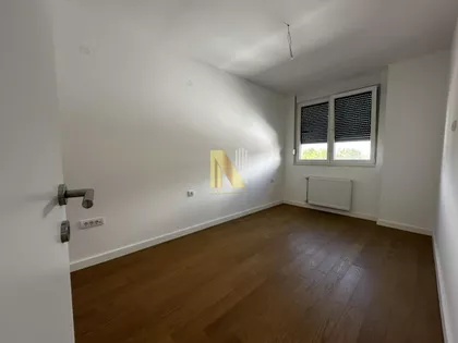 Bulevar Patrijarha Pavla (Somborski Bulevar) | 4zida.rs