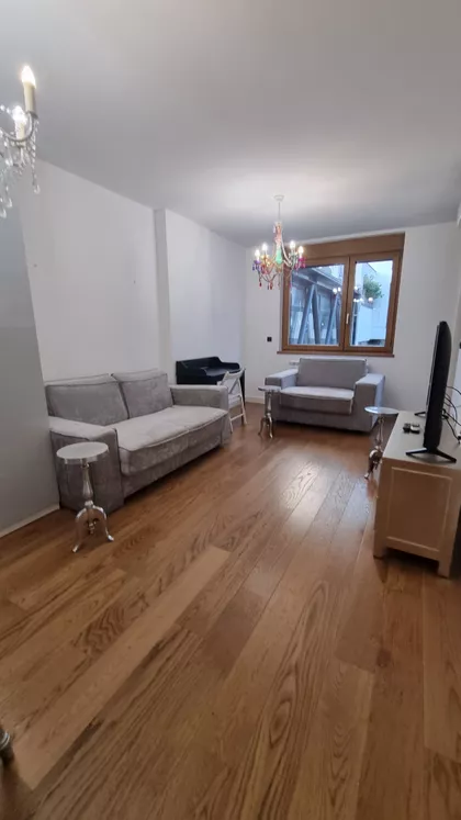 Braće Radovanovića 17 | 4zida.rs