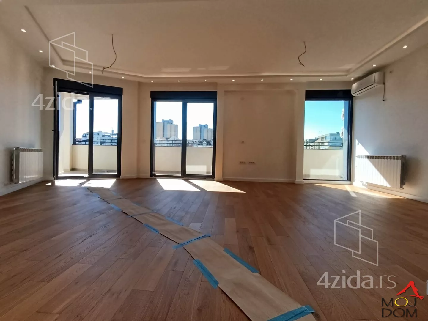 Četvorosoban stan | 4zida