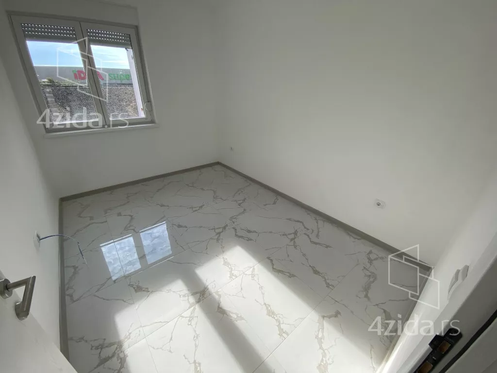 Osmosoban stan | 4zida