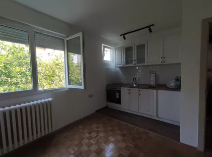 Pariske Komune | 4zida.rs