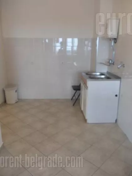 TAŠMAJDAN | 4zida.rs