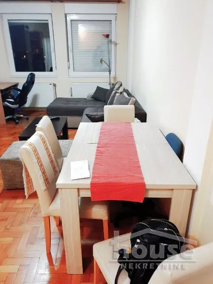 Bulevar Patrijarha Pavla (Somborski Bulevar) | 4zida.rs