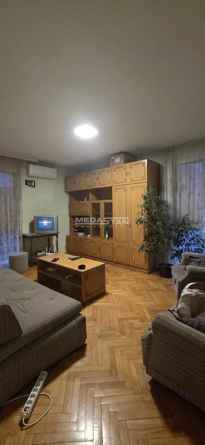 Požeška | 4zida.rs