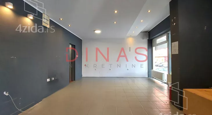 Poslovni prostor | 4zida
