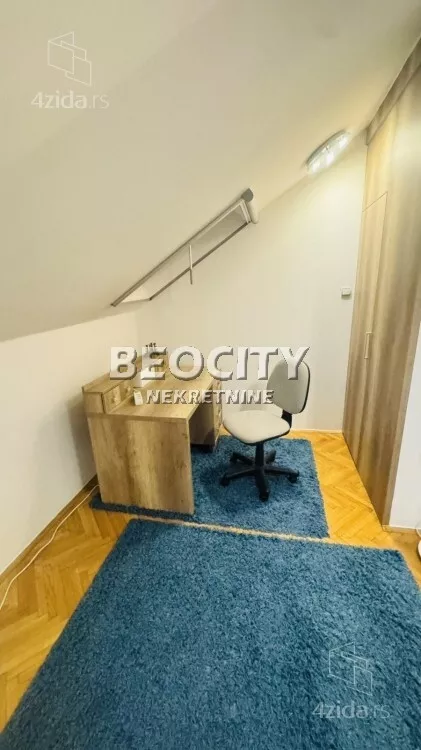 Četvoroiposoban stan | 4zida