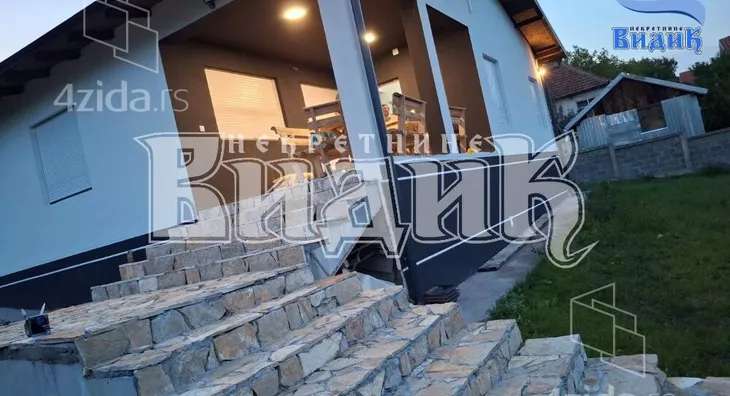 Kuća | 4zida