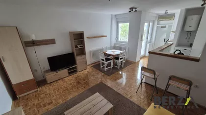 Novi Sad - Centar | 4zida.rs