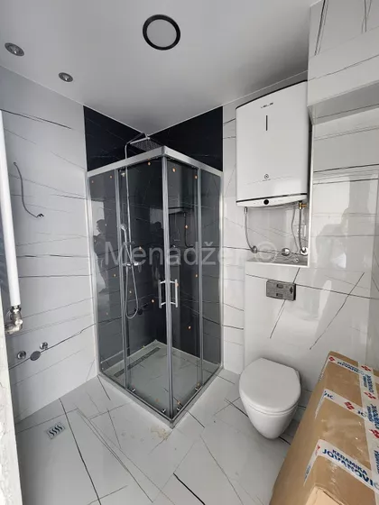 Prvomajska | 4zida.rs