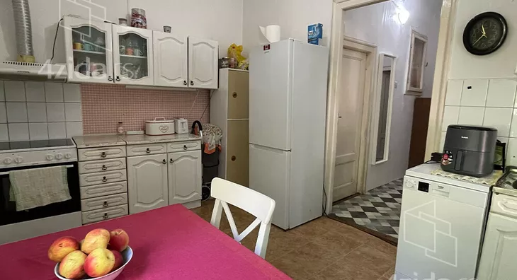 Četvoroiposoban stan | 4zida