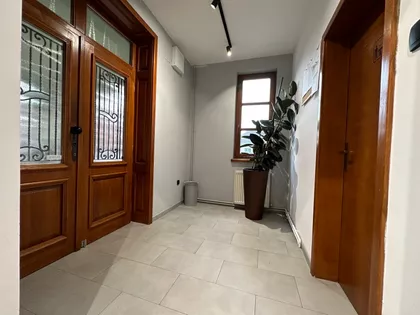 Karađorđeva 15 | 4zida.rs