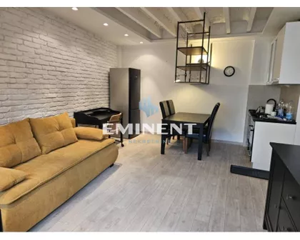 Mike Alasa | 4zida.rs