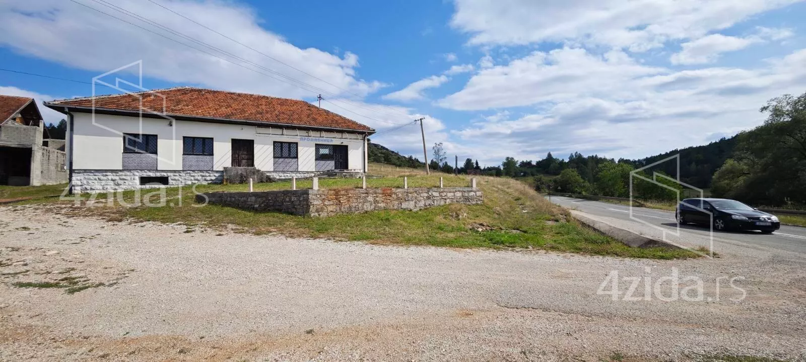 Poslovni prostor | 4zida