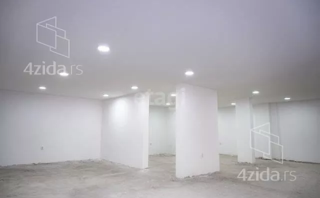 Poslovni prostor | 4zida