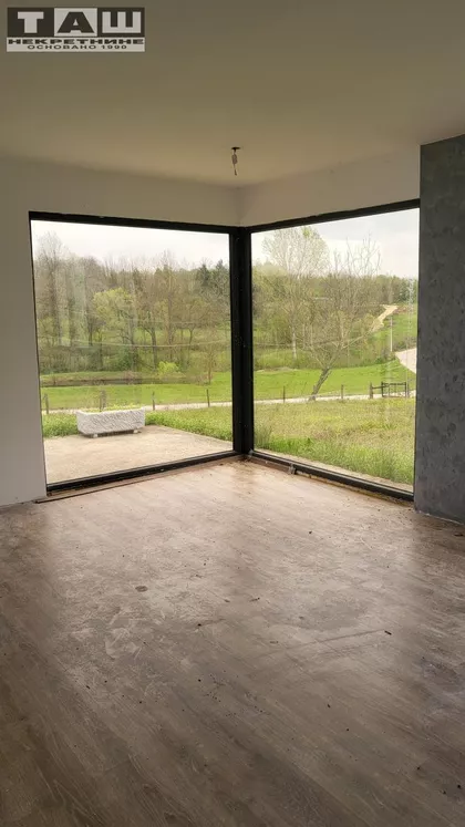 Okolne lokacije | 4zida.rs