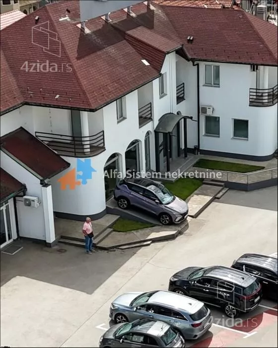 Kancelarija | 4zida
