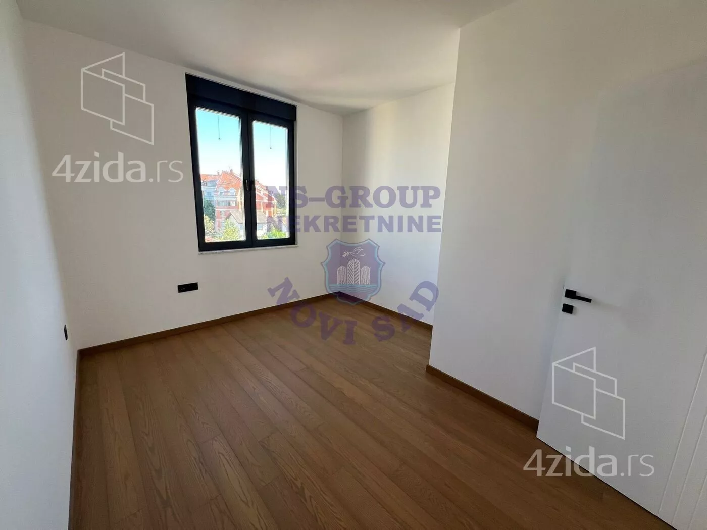 Petosoban stan | 4zida