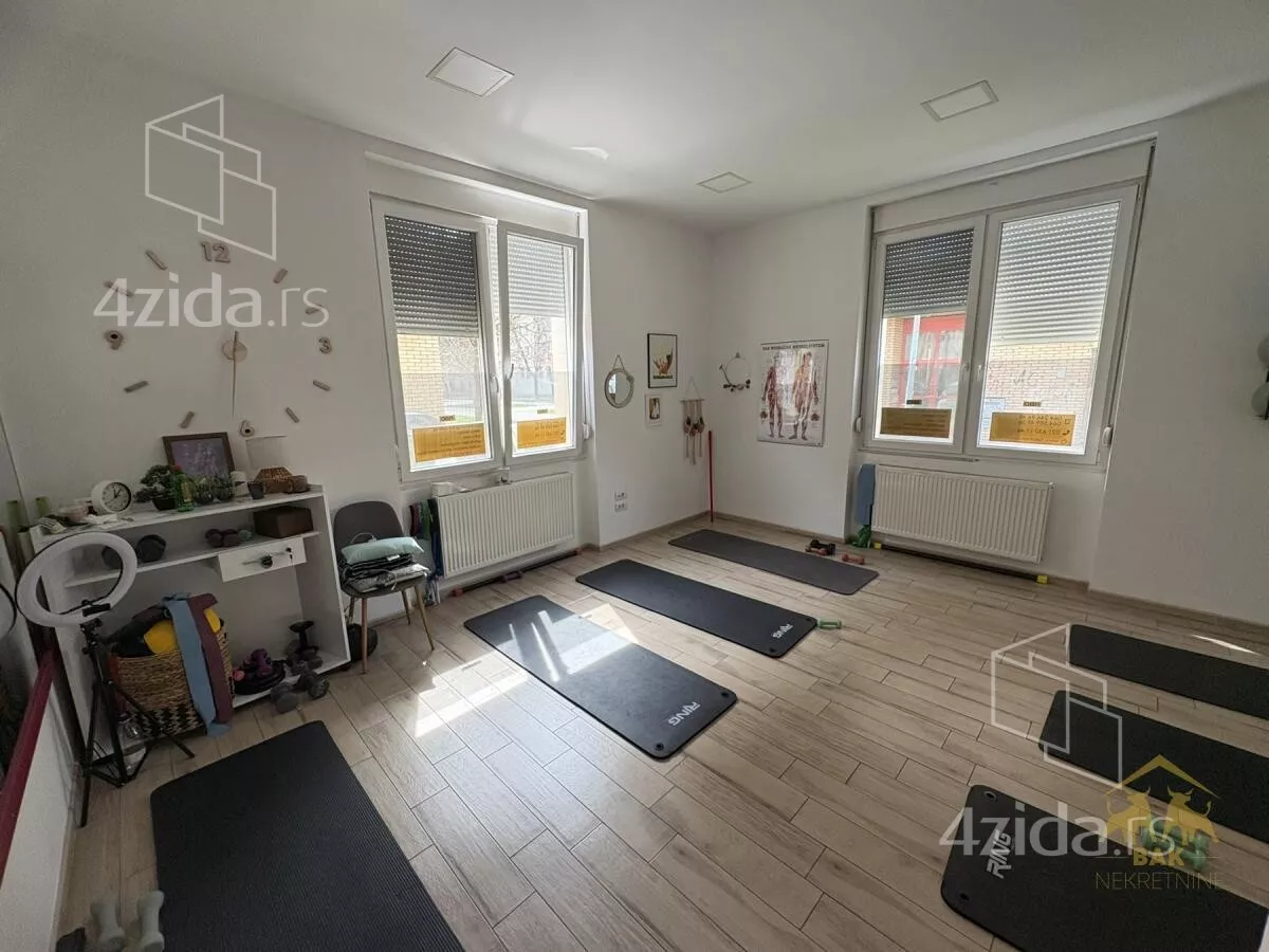 Poslovni prostor | 4zida