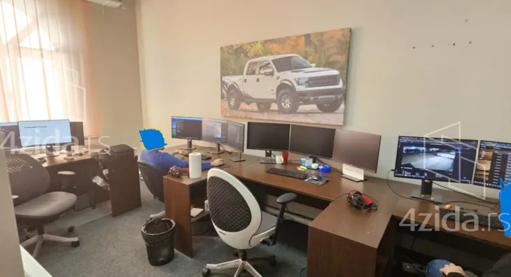 Poslovna zgrada | 4zida