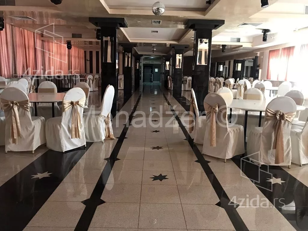 Poslovni prostor | 4zida