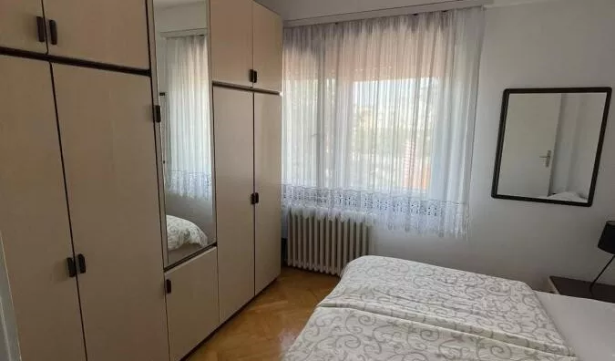 Četvoroiposoban stan | 4zida