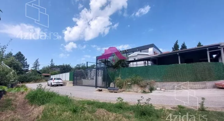 Građevinsko zemljište | 4zida