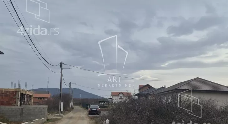 Građevinsko zemljište | 4zida