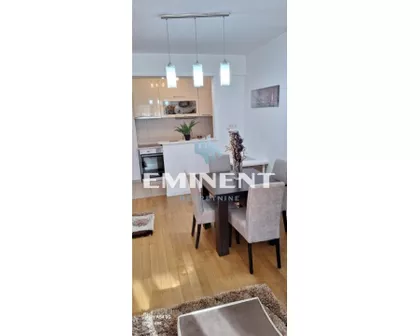 Uroša Martinovića | 4zida.rs