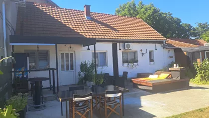 Braće Vujić 18A | 4zida.rs