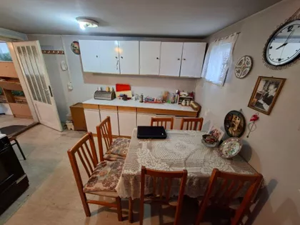 Kertvaroš | 4zida.rs