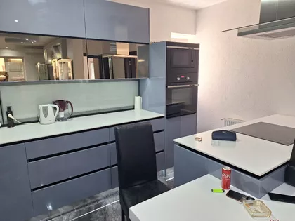 Gradske lokacije | 4zida.rs