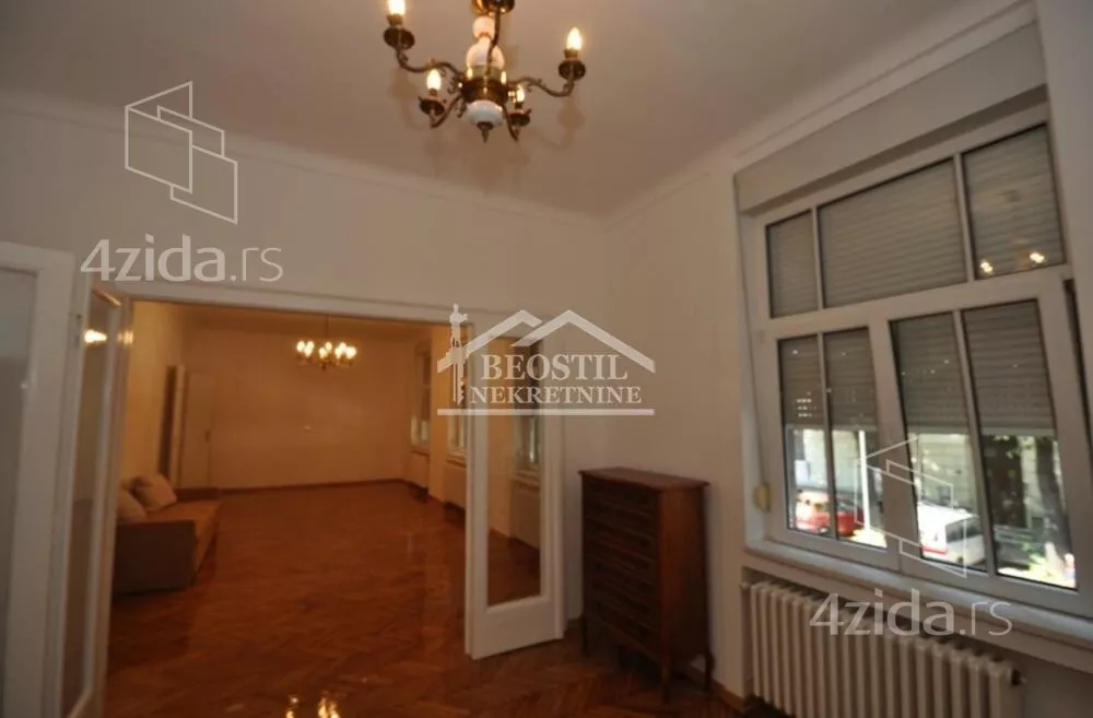 Šestosoban stan | 4zida