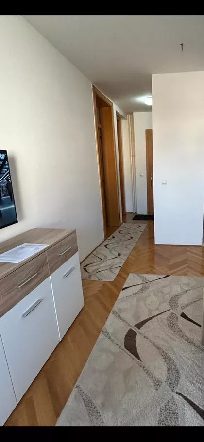 Gradski Kej | 4zida.rs