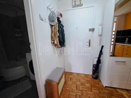 Železnička stanica | 4zida.rs