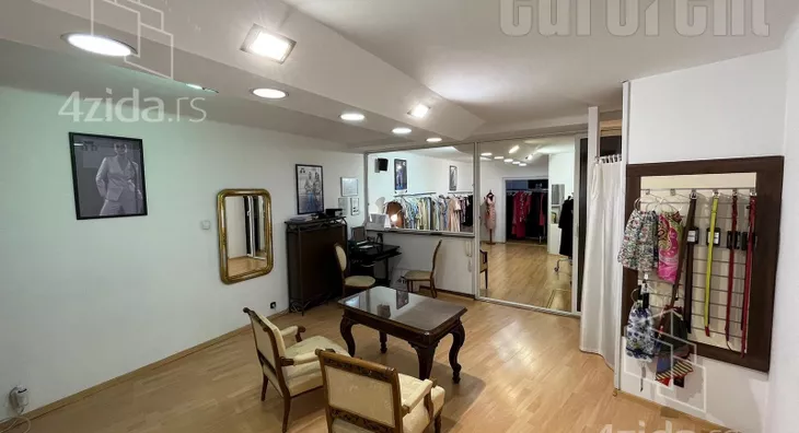 Poslovni prostor | 4zida