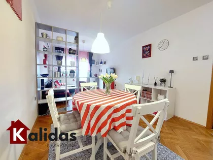 Cara Dušana | 4zida.rs